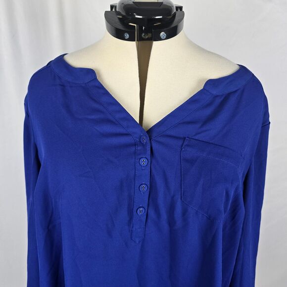 Torrid Blouse Women's 2X Blue V-Neck 1/4 Button Up Long Roll Tab Sleeves Ruffle - Picture 2 of 15